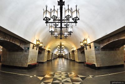 Станция метро Уральская в Екатеринбурге фото