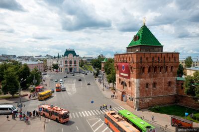 Дмитриевская башня Нижегородского Кремля фото