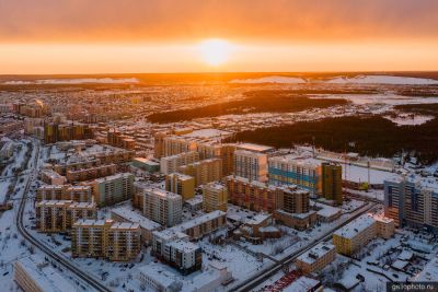 Жилые кварталы Якутска с высоты фото