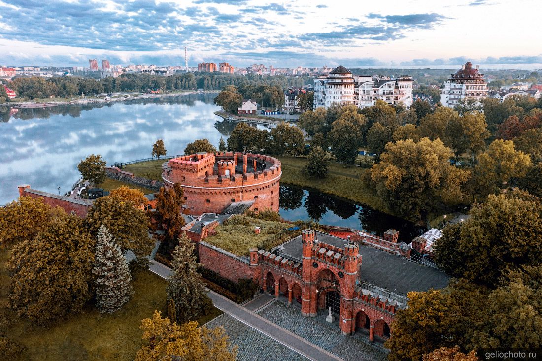 Башня Дона в Калининграде фото