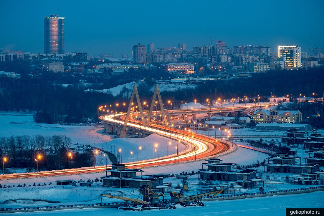 Мост Миллениум в Казани фото