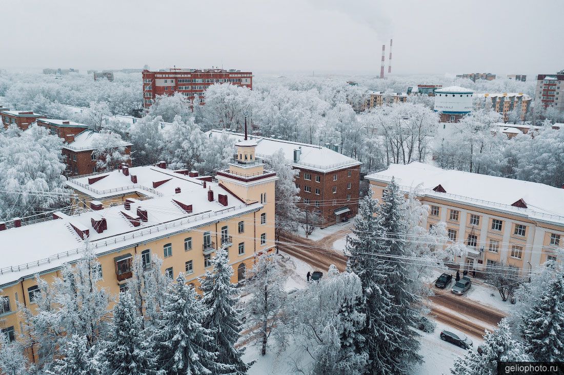 Дом под шпилем в Сыктывкаре фото