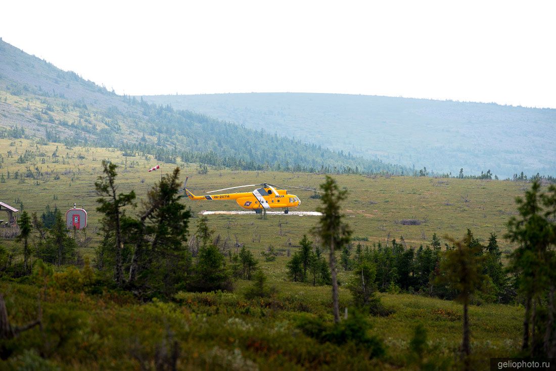 Вертолёт Ми-8Т авиакомпании Северный Урал фото