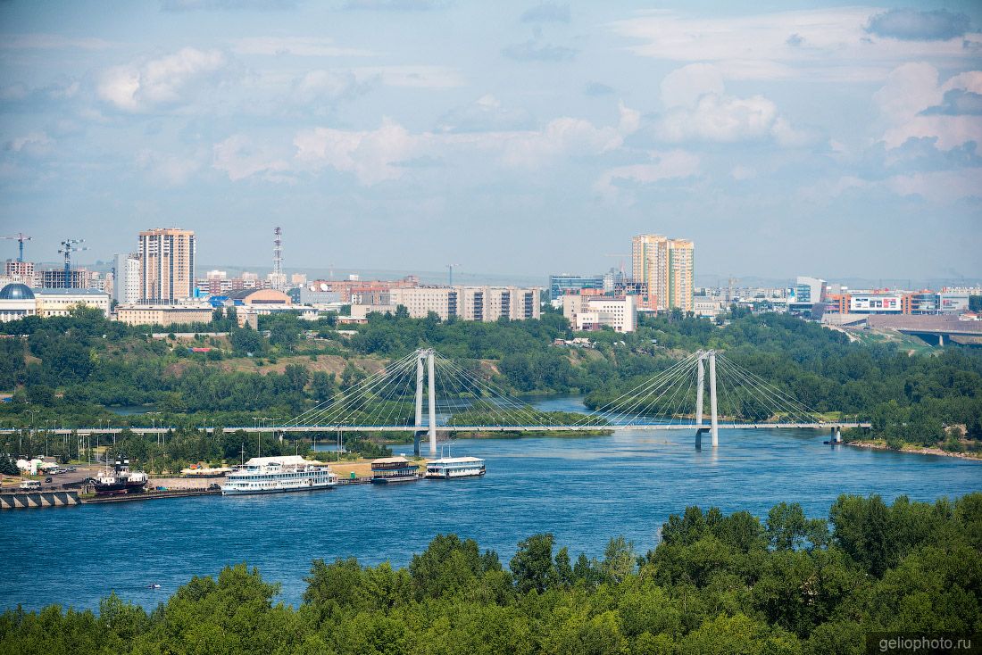 Вантовый Виноградовский мост в Красноярске фото