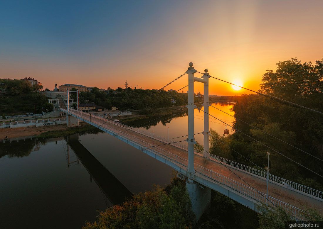 Оренбургский мост Европа-Азия через Урал фото