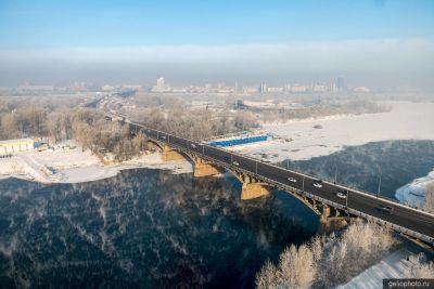 Коммунальный мост в Красноярске зимой фото