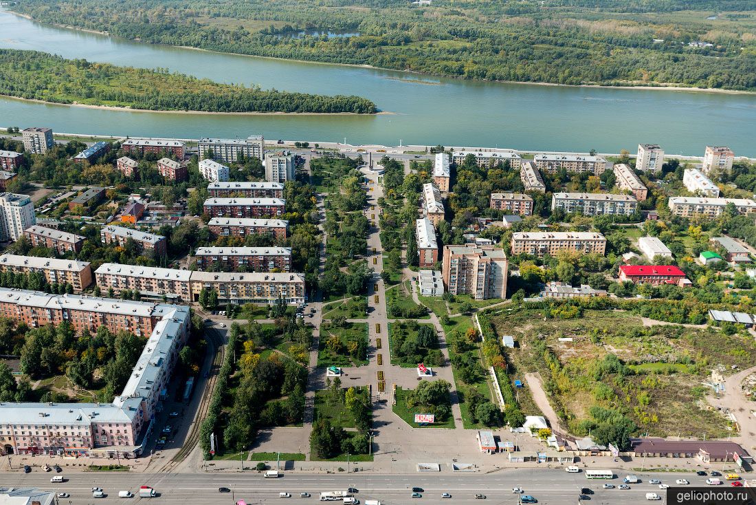 Бульвар Победы в Омске с высоты фото