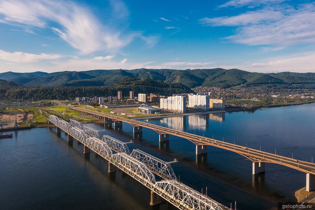 Красноярский ЖД мост через Енисей фото