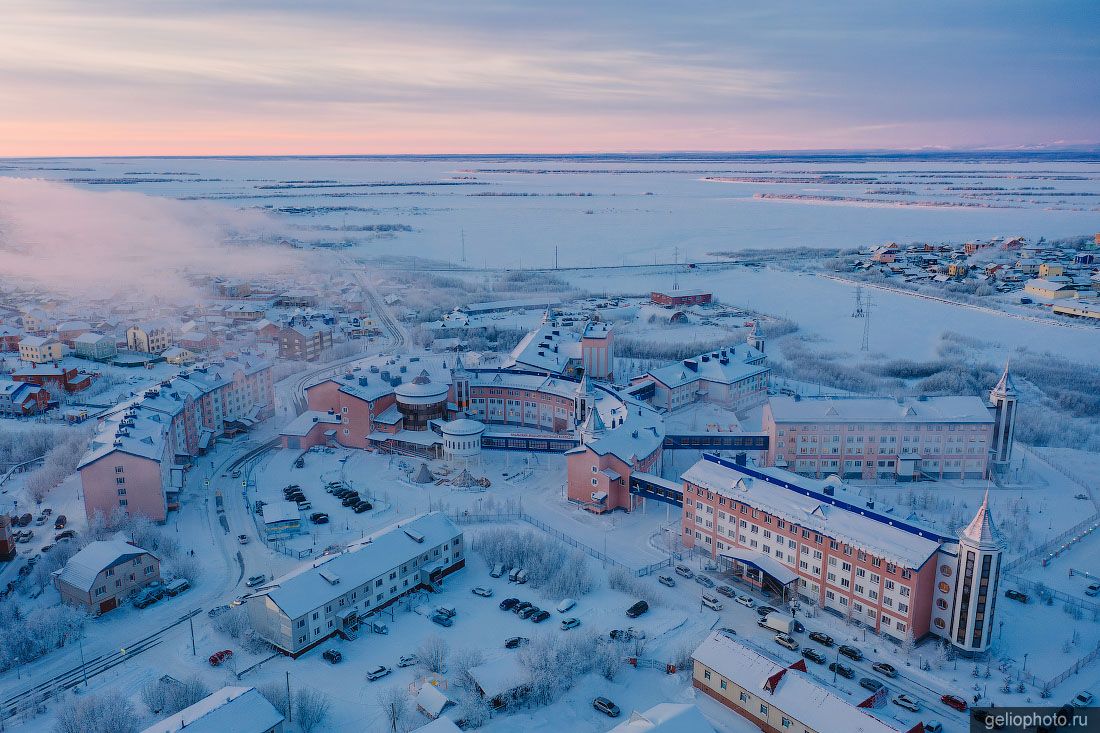 Ямальский многопрофильный колледж в Салехарде фото
