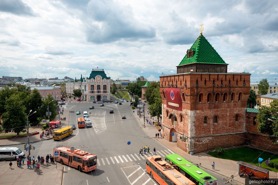 Дмитриевская башня Нижегородского Кремля фото