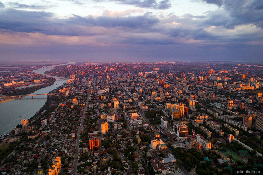 Ростов-на-Дону с высоты на закате фото