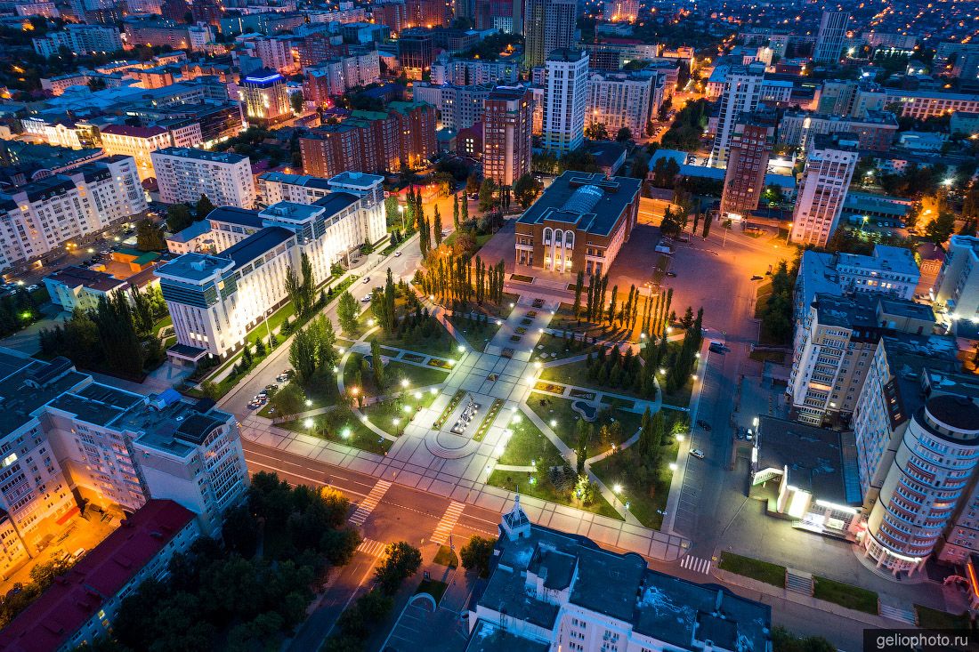 Сквер Мустая Карима в Уфе фото