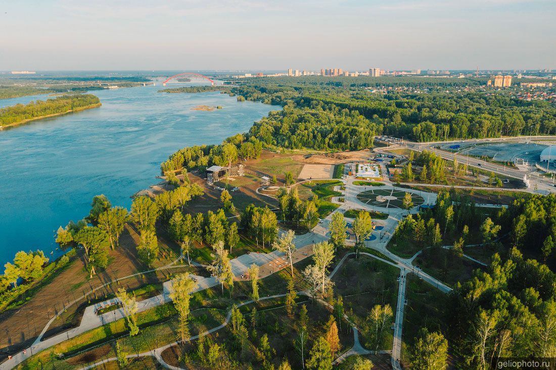 Парк Арена в Новосибирске с высоты фото