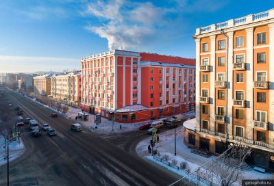 Капитанские дома на проспекте Ленина в Мурманске фото