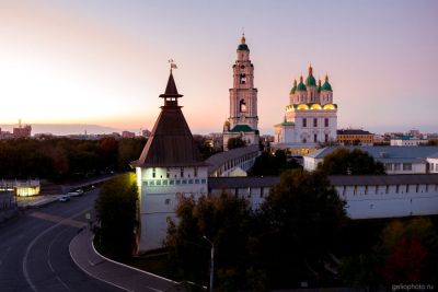 Артиллерийская башня в Астраханском Кремле фото