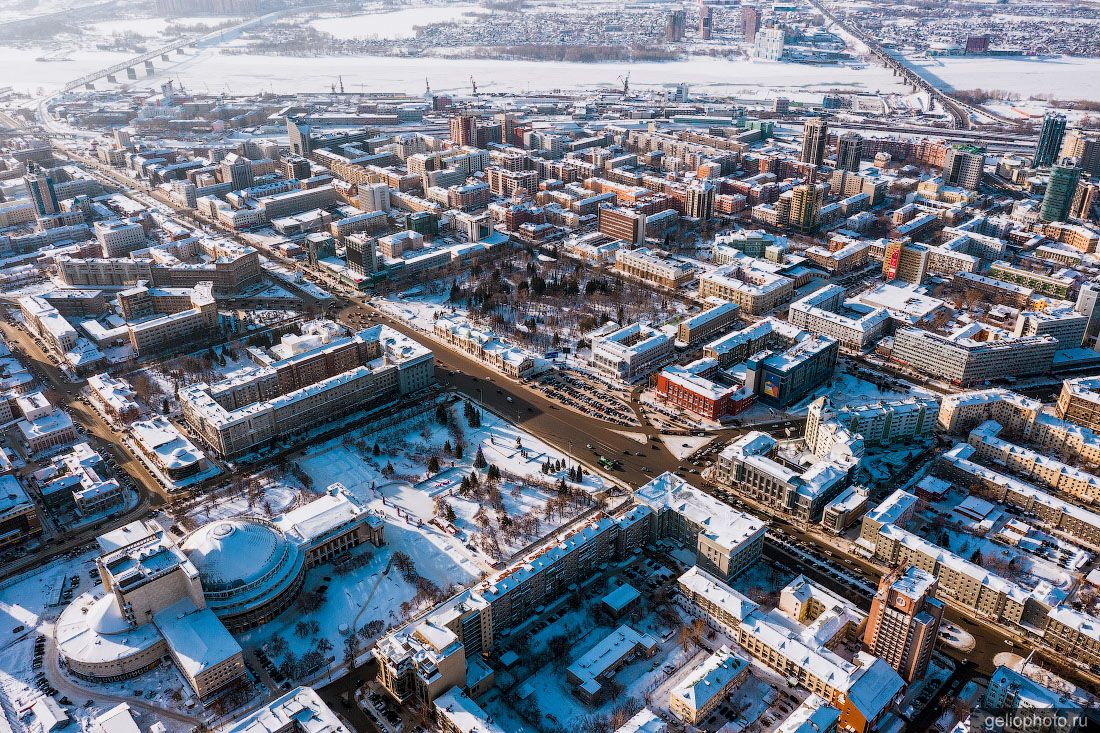 Центр Новосибирска зимой с высоты фото