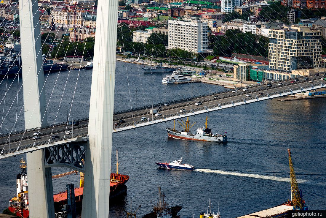 Золотой мост во Владивостоке фото