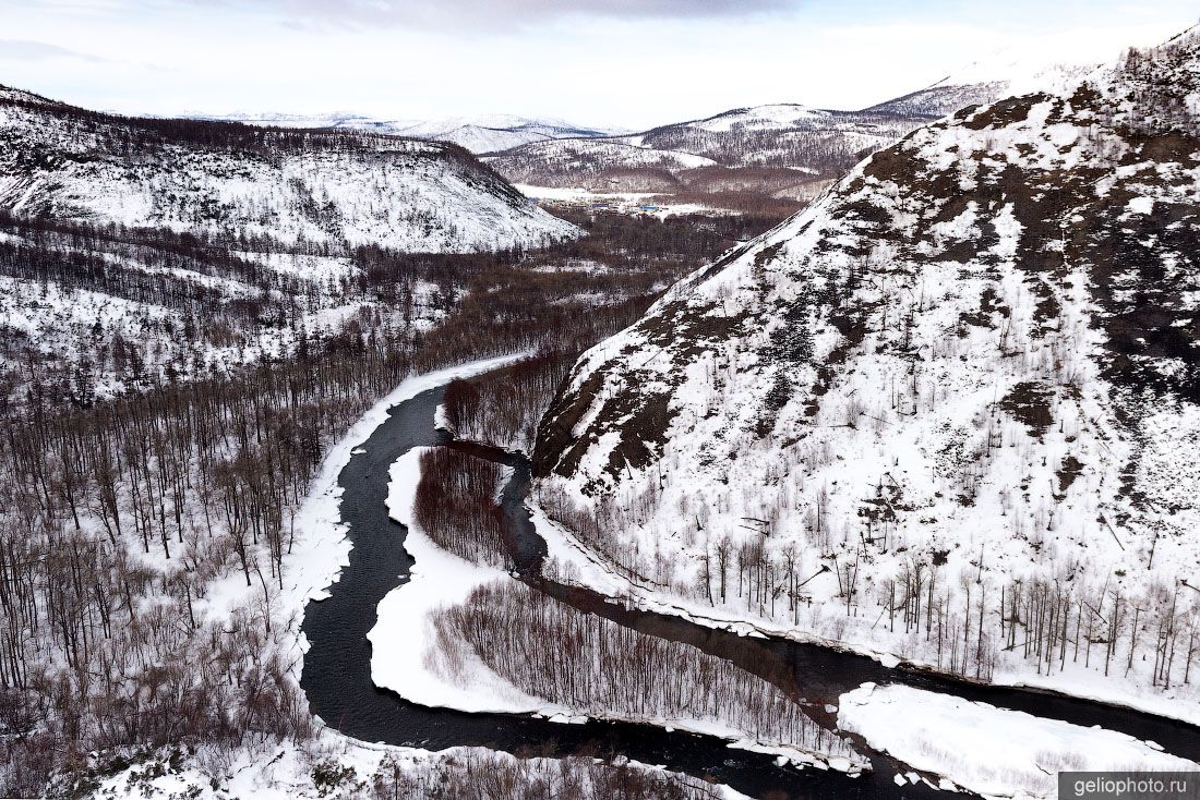 Река Анавгай на Камчатке с высоты фото