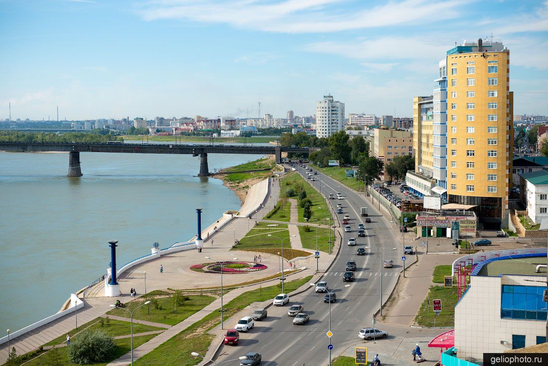 Иртышская Набережная и Ленинградский мост в Омске фото