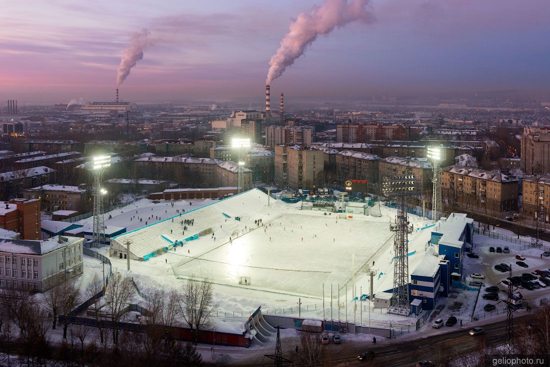 ​Стадион Сибсельмаш в Новосибирске фото