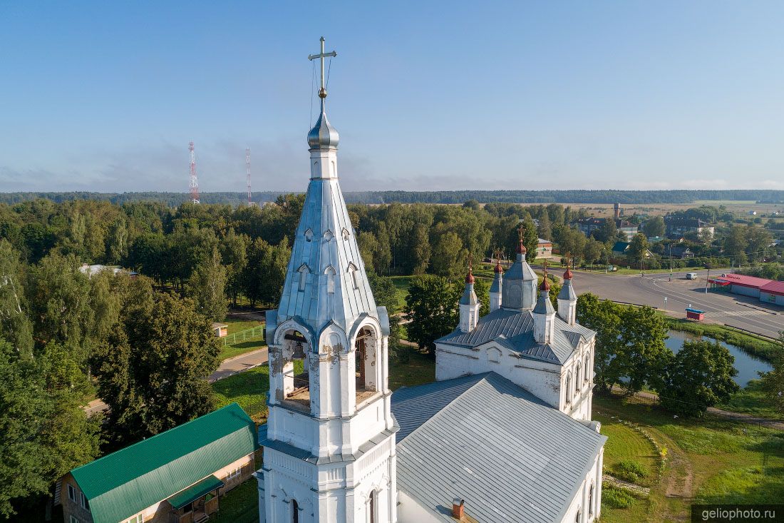 Воскресенский храм в селе Раменье фото