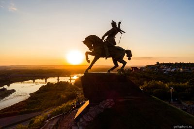 Памятник Салавату Юлаеву в Уфе фото