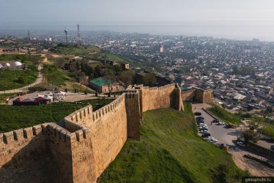 Цитадель крепость Нарын-кала в Дербенте фото