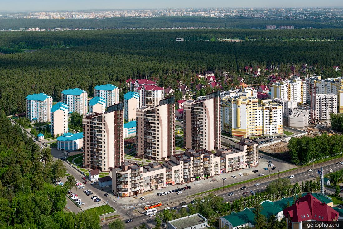 Жилой район на Змеиногорском тракте в Барнауле фото