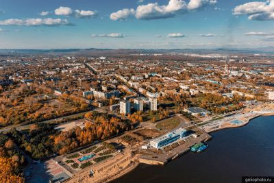 Речной вокзал Комсомольск-на-Амуре с высоты  фото