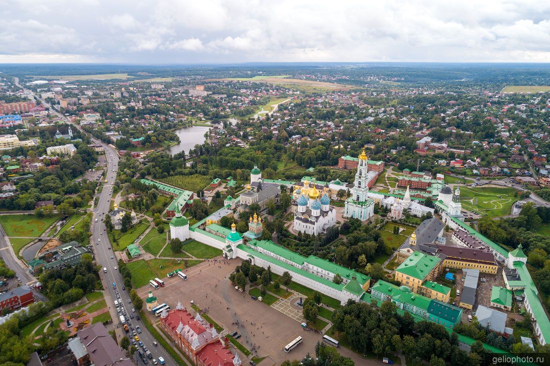 Сергиев Посад с высоты фото