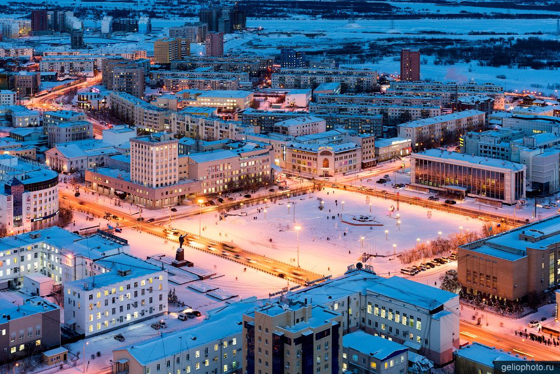 Площадь Ленина в Якутске с высоты фото