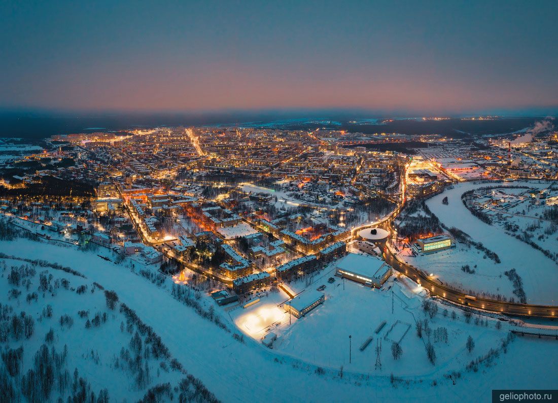 Вечерняя Ухта с высоты фото