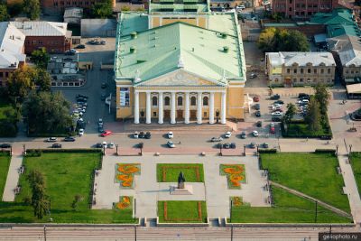 Театр оперы и балета в Челябинске фото