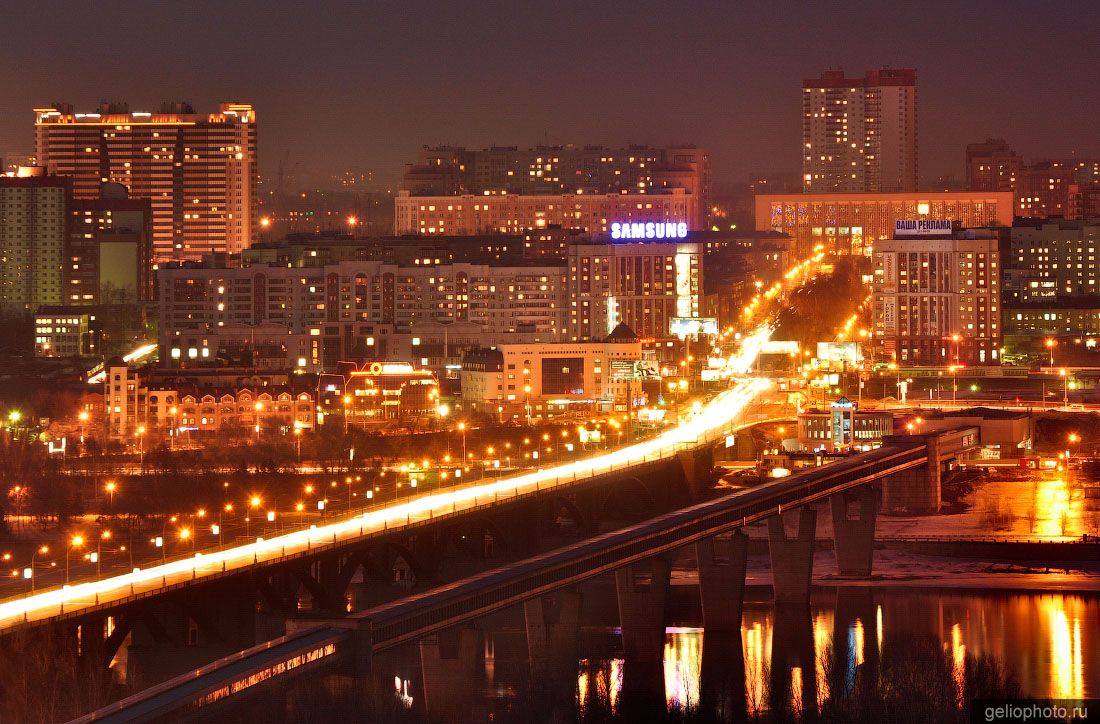 Октябрьский мост в Новосибирске ночью фото