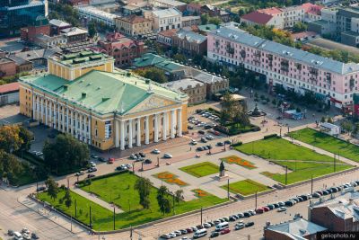 Театр оперы и балета в Челябинске фото