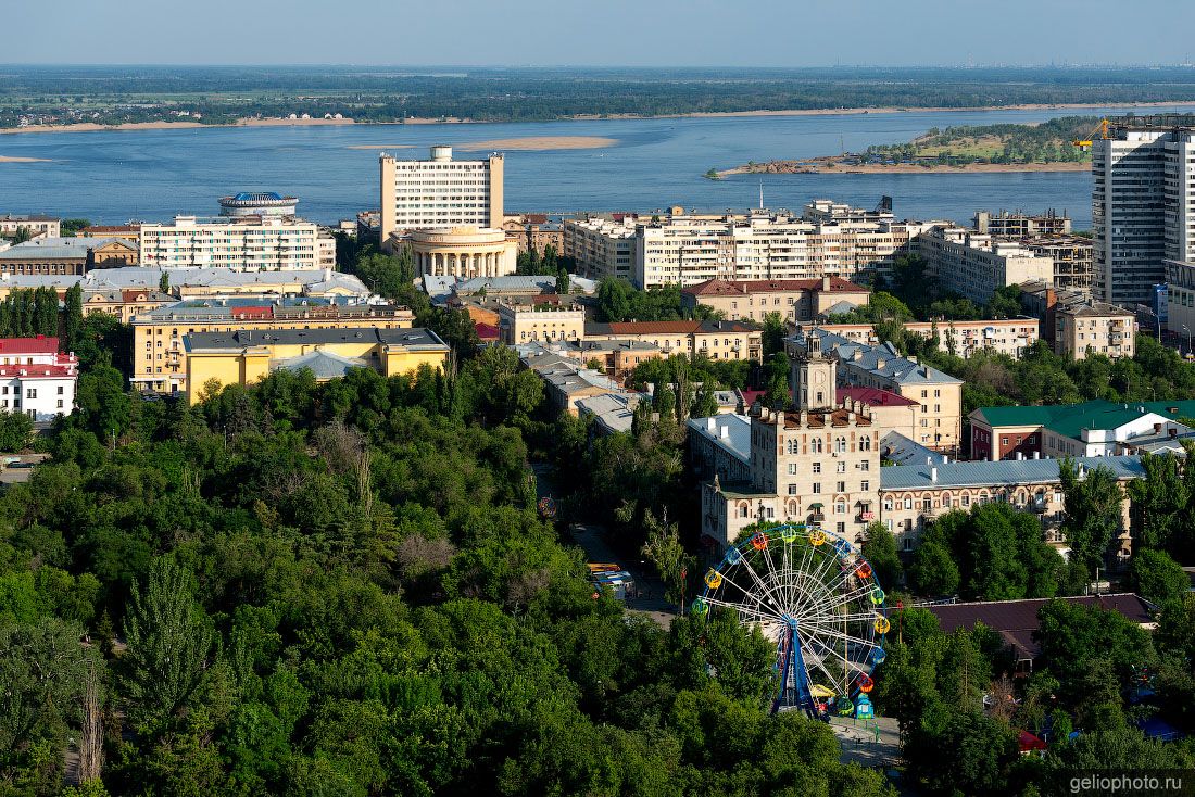 Комсомольский сад в Волгограде фото