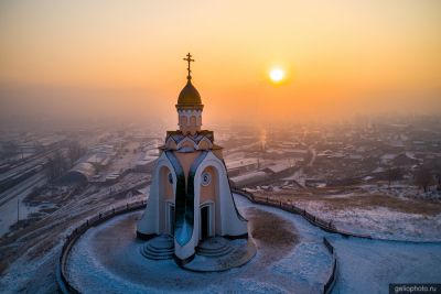 Часовня Александра Невского в Чите зимой фото