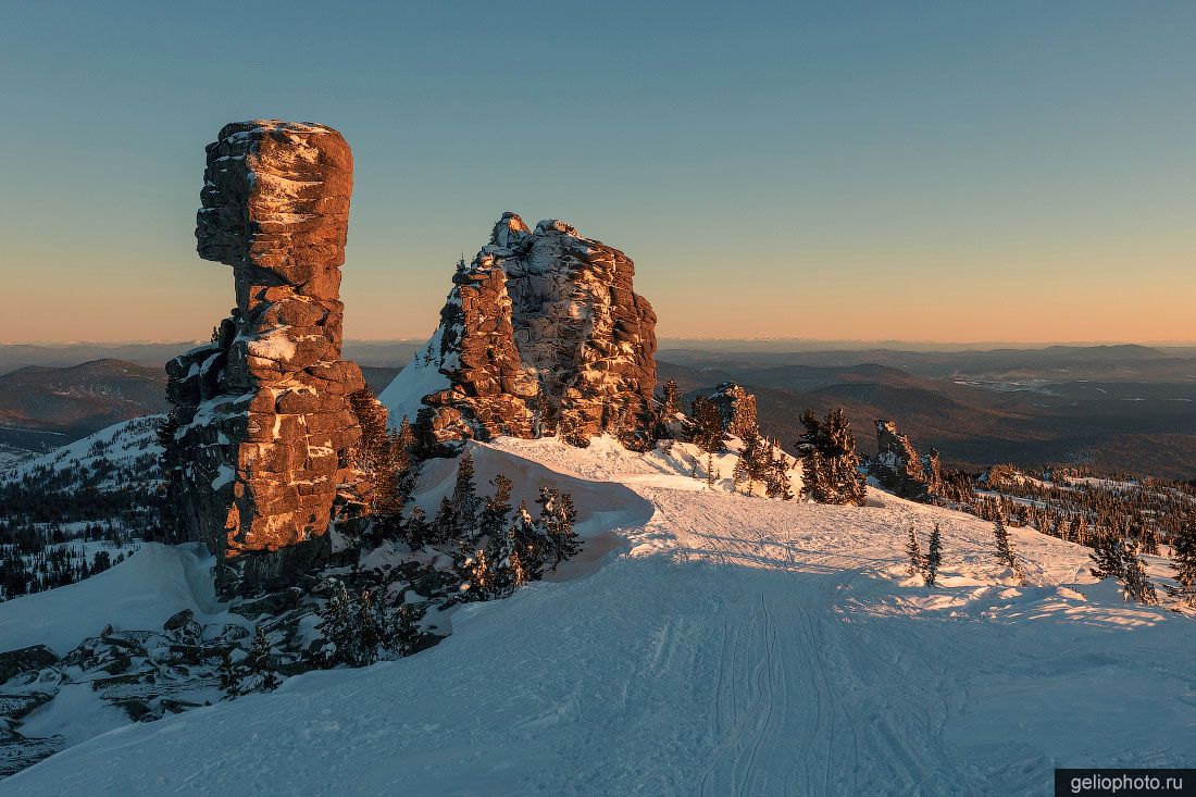 Шерегешская гора Курган фото