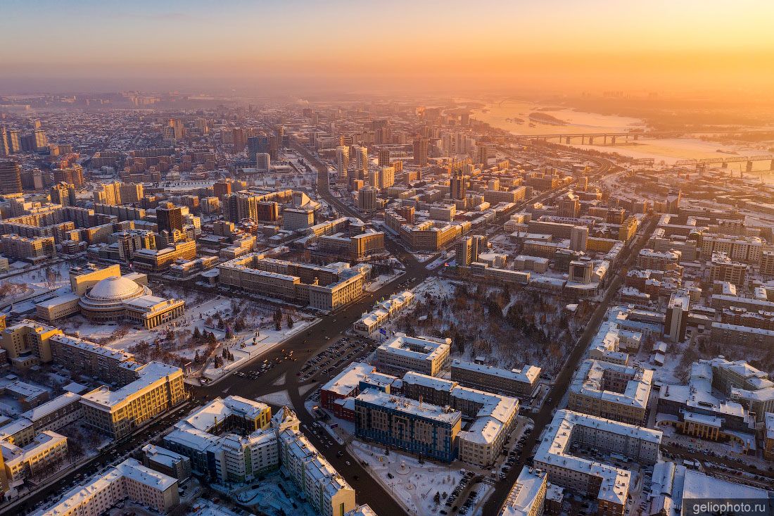 Центр Новосибирска зимой фото