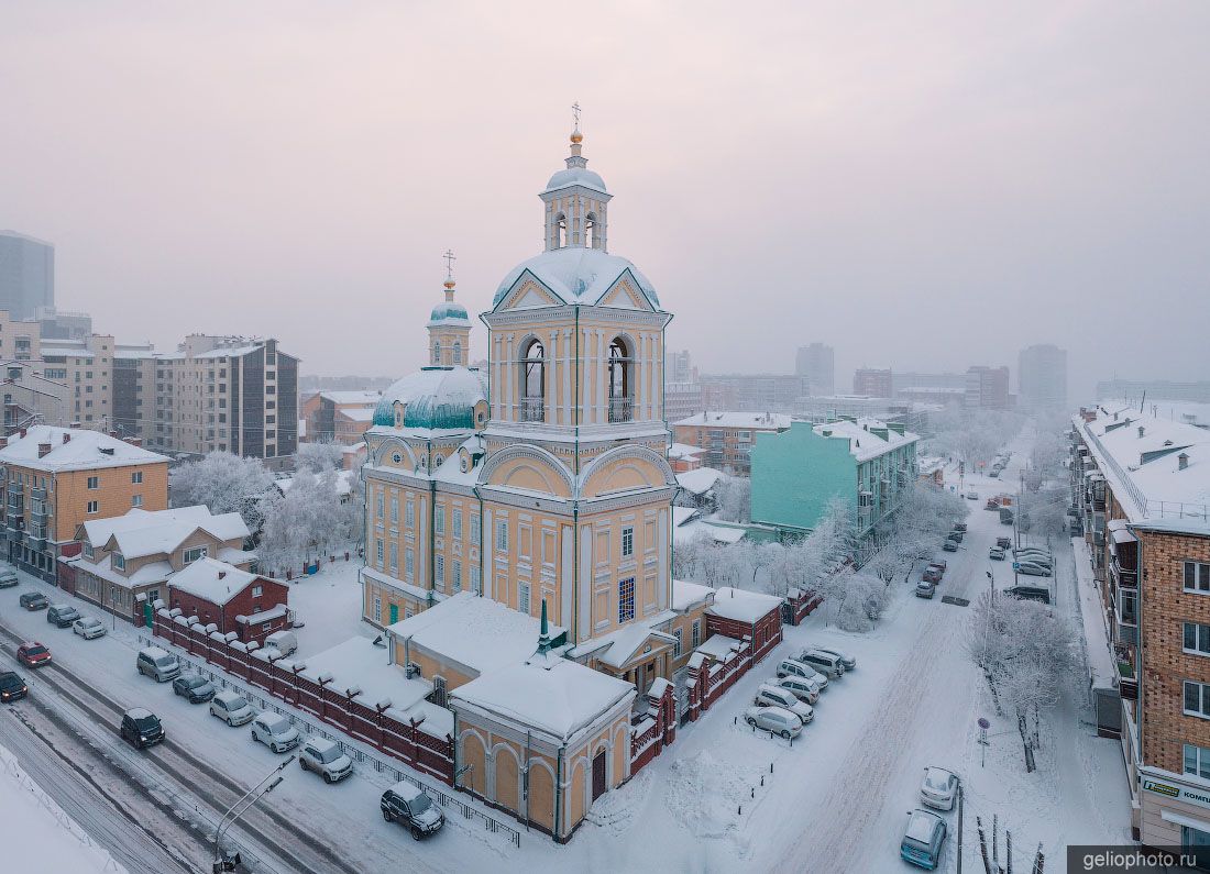 Благовещенский монастырь в Красноярске зимой фото