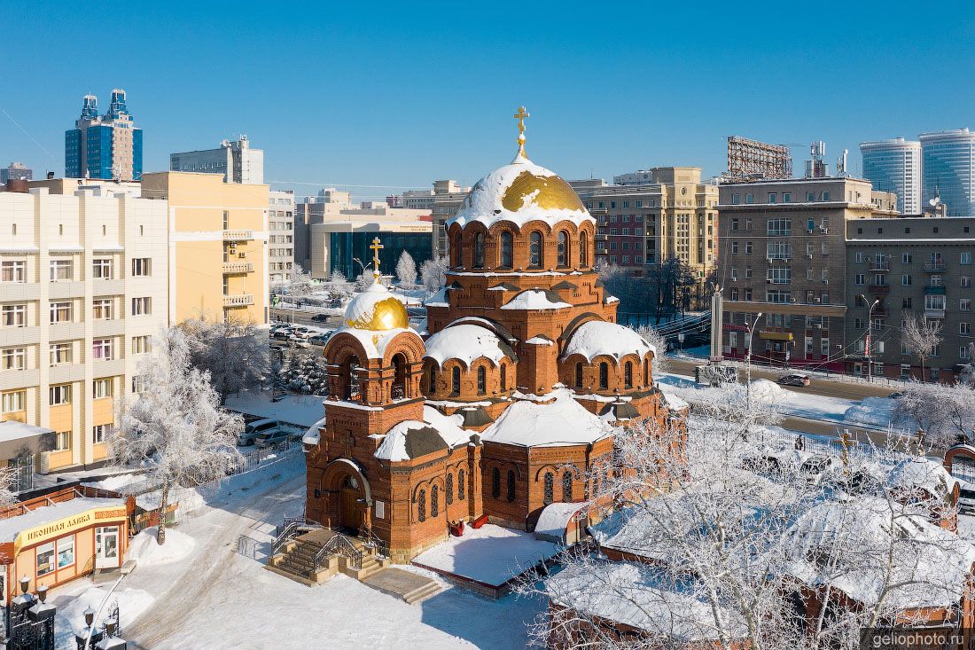 Собор Александра Невского в Новосибирске фото