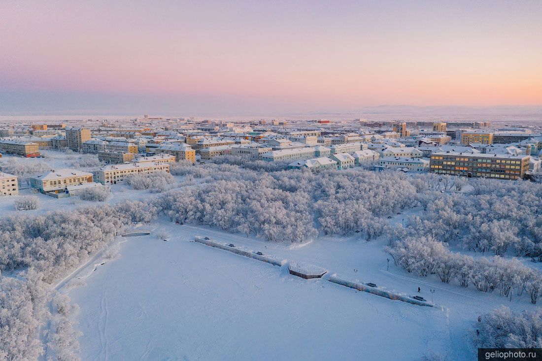 Городской парк культуры и отдыха в Воркуте фото