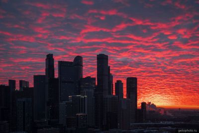 Закат над Москва-Сити фото