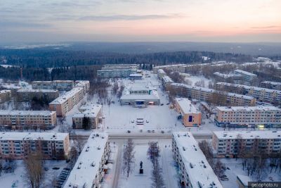 Центральная площадь в Берёзовском фото