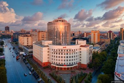 Управление Западно-Сибирской железной дороги в Новосибирске фото