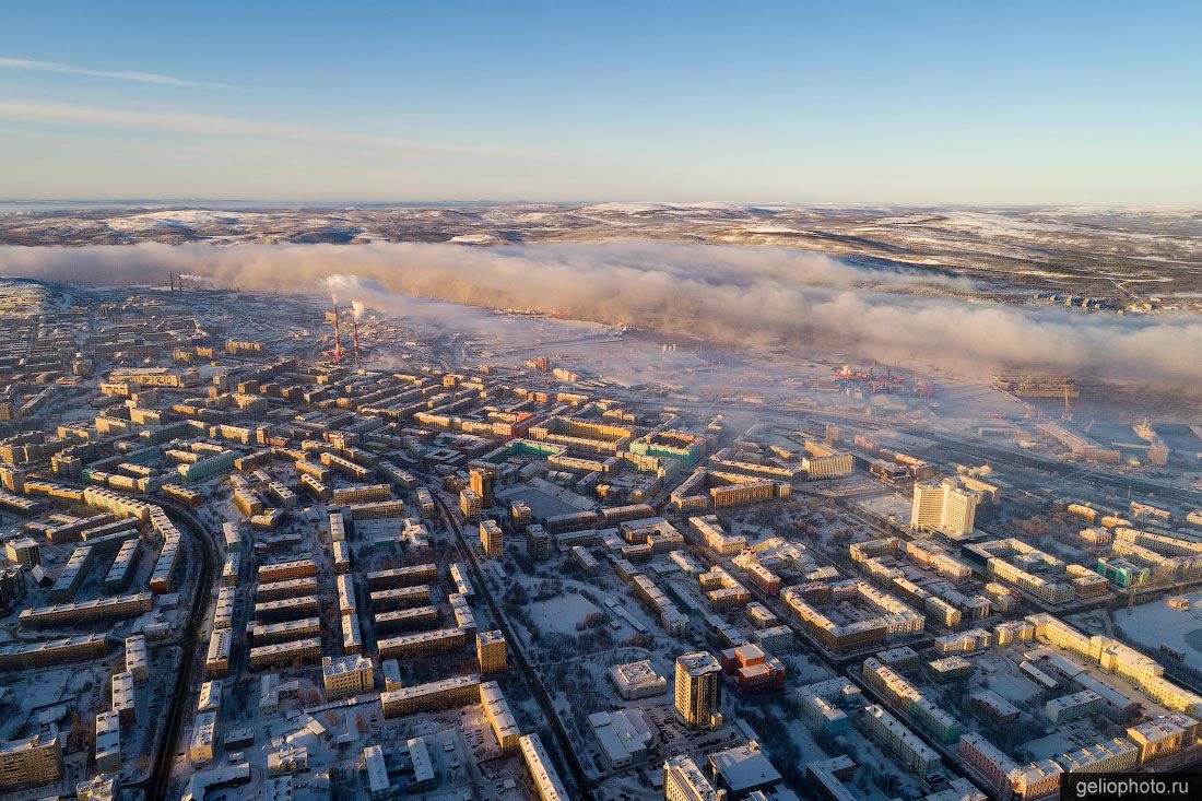 Центр зимнего Мурманска вид сверху фото